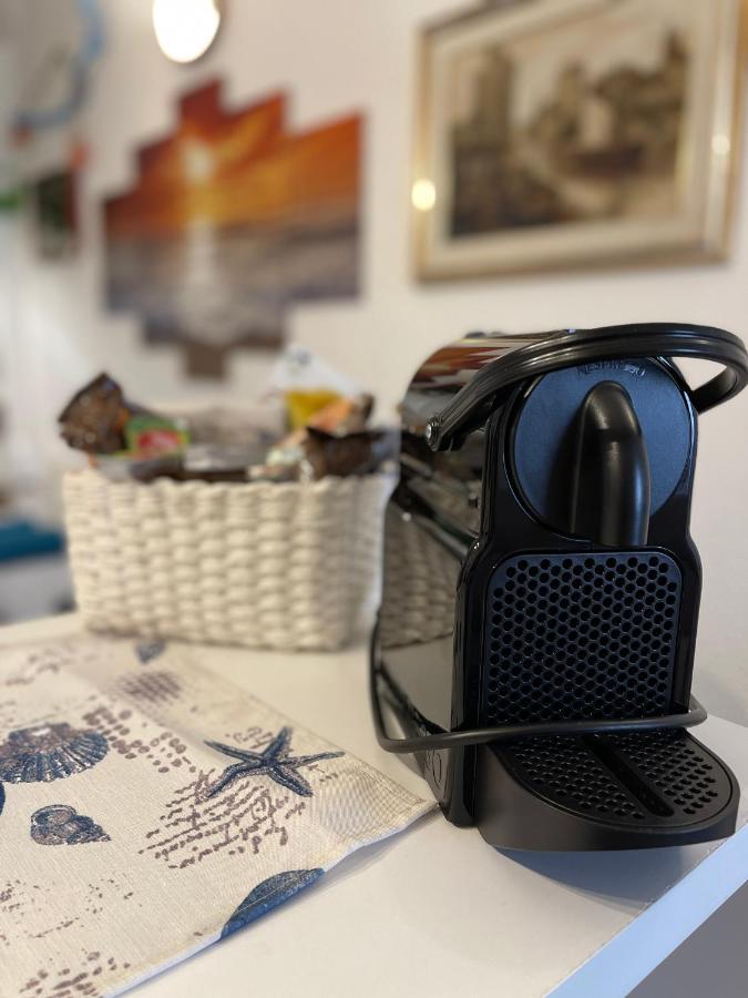 Il Posto Nascosto Bed & Breakfast Порто Торес Екстериор снимка