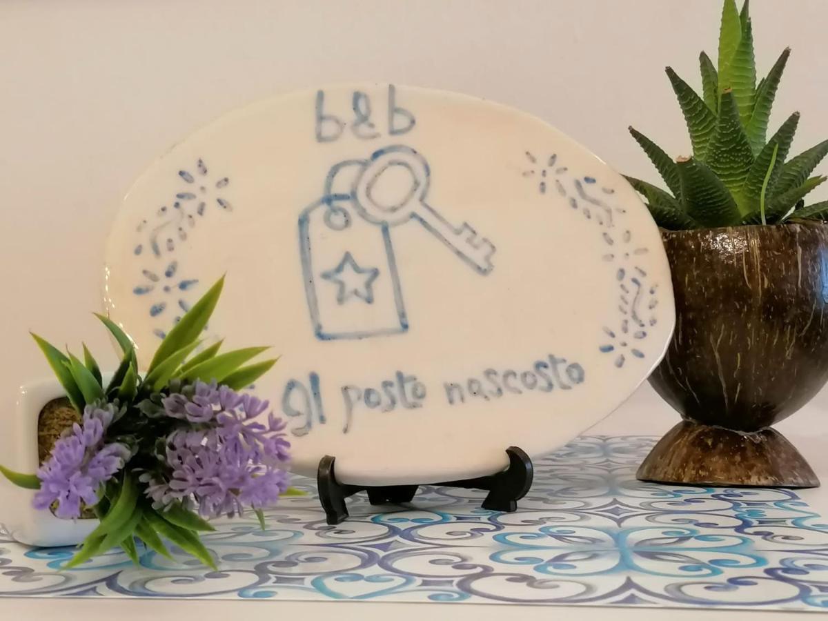 Il Posto Nascosto Bed & Breakfast Порто Торес Екстериор снимка