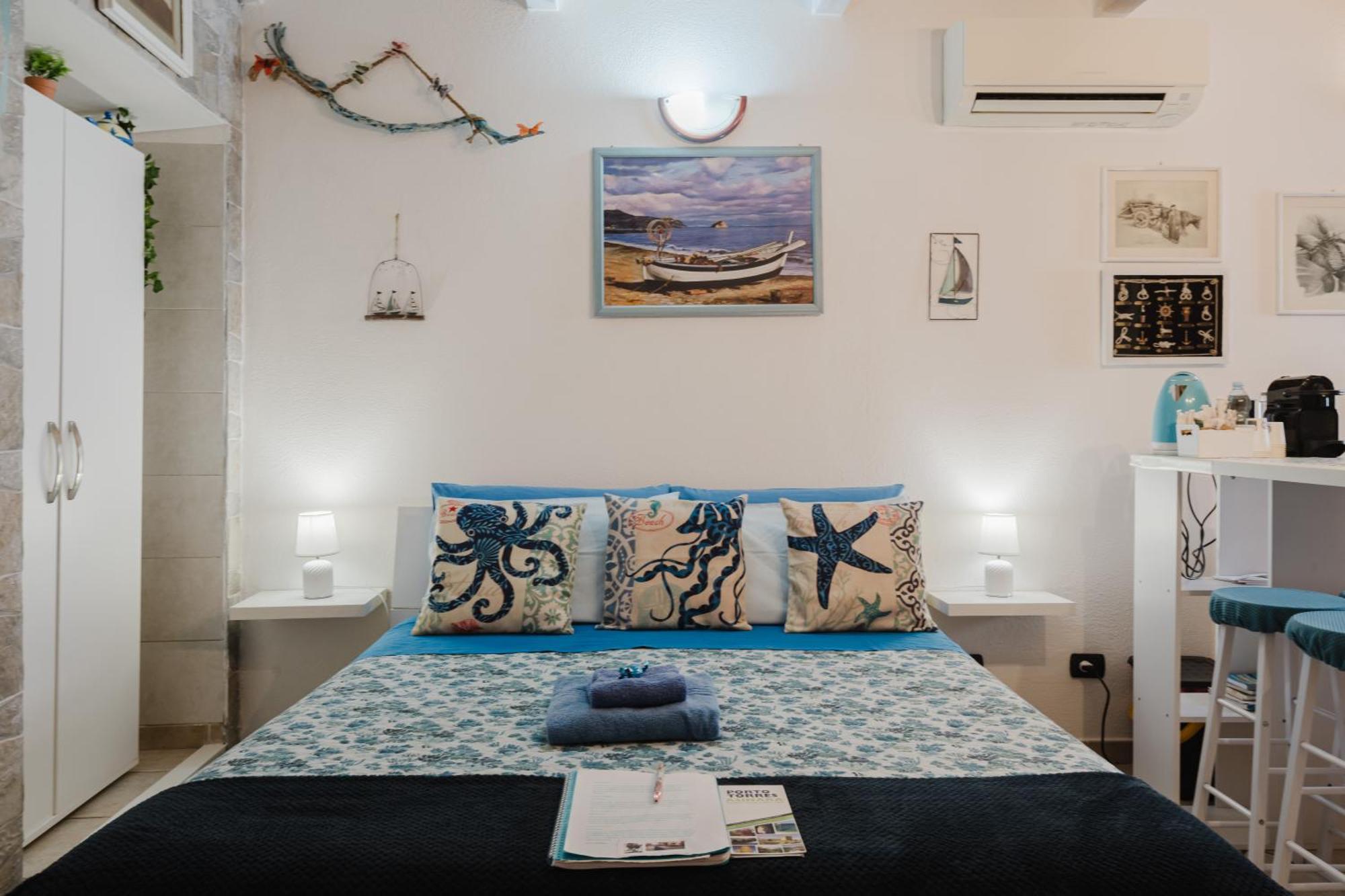 Il Posto Nascosto Bed & Breakfast Порто Торес Екстериор снимка