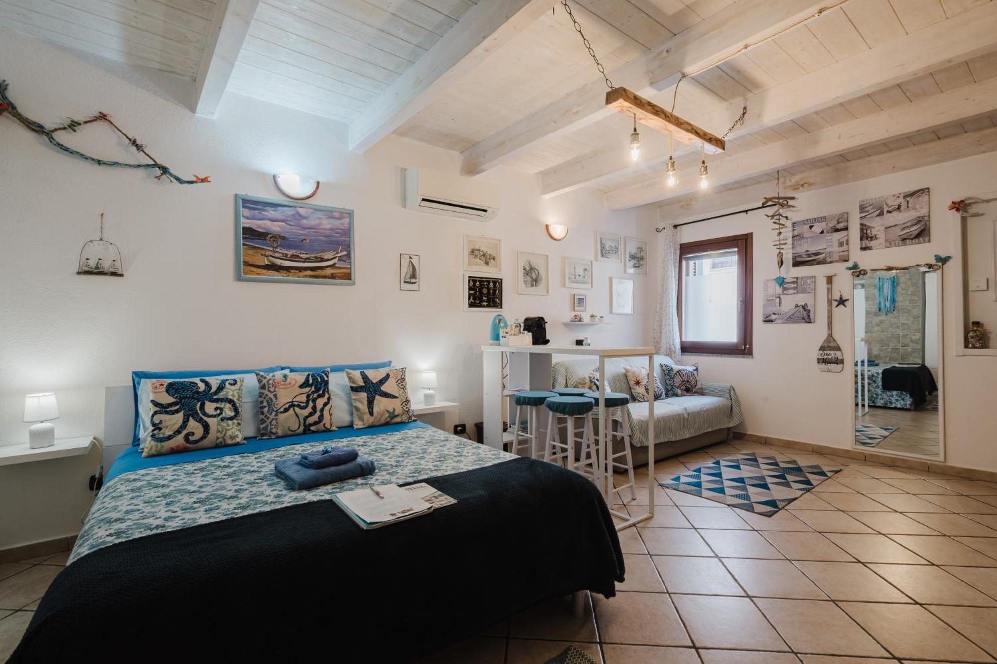 Il Posto Nascosto Bed & Breakfast Порто Торес Екстериор снимка