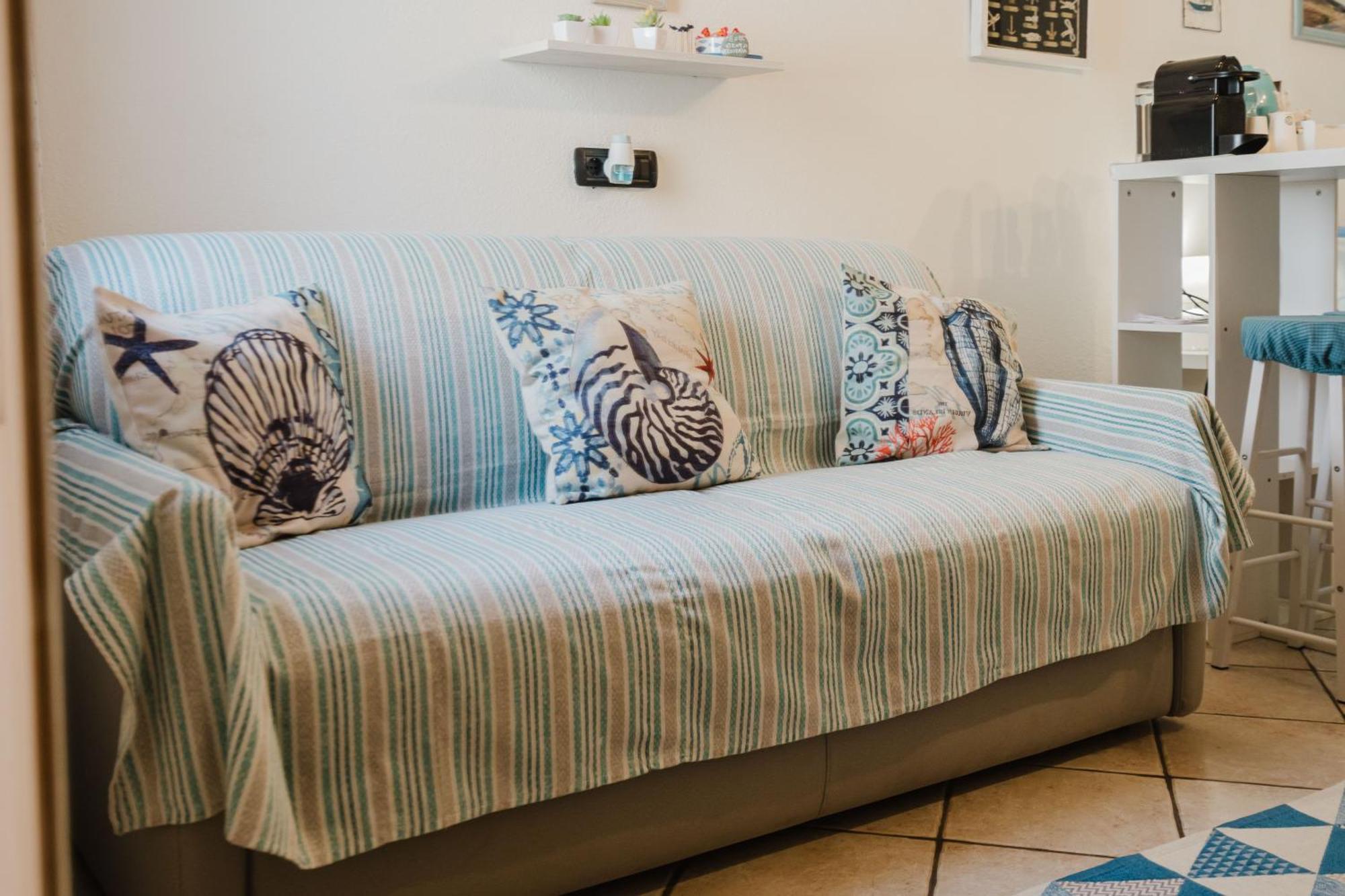 Il Posto Nascosto Bed & Breakfast Порто Торес Екстериор снимка